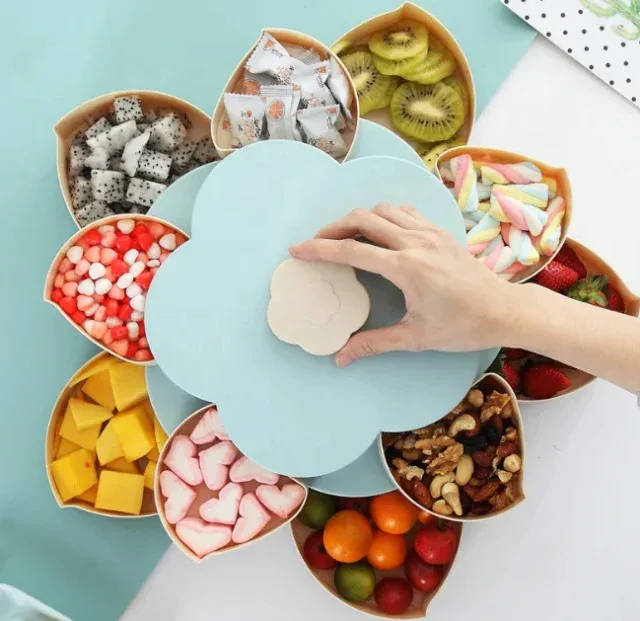 Складна двоярусна цукерка SUNROZ Flower Candy Box, що обертається, для цукерок і фруктів